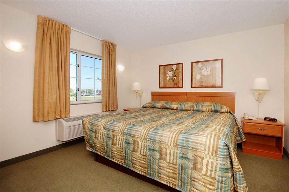Welcome Suites-O'Fallon Bagian luar foto