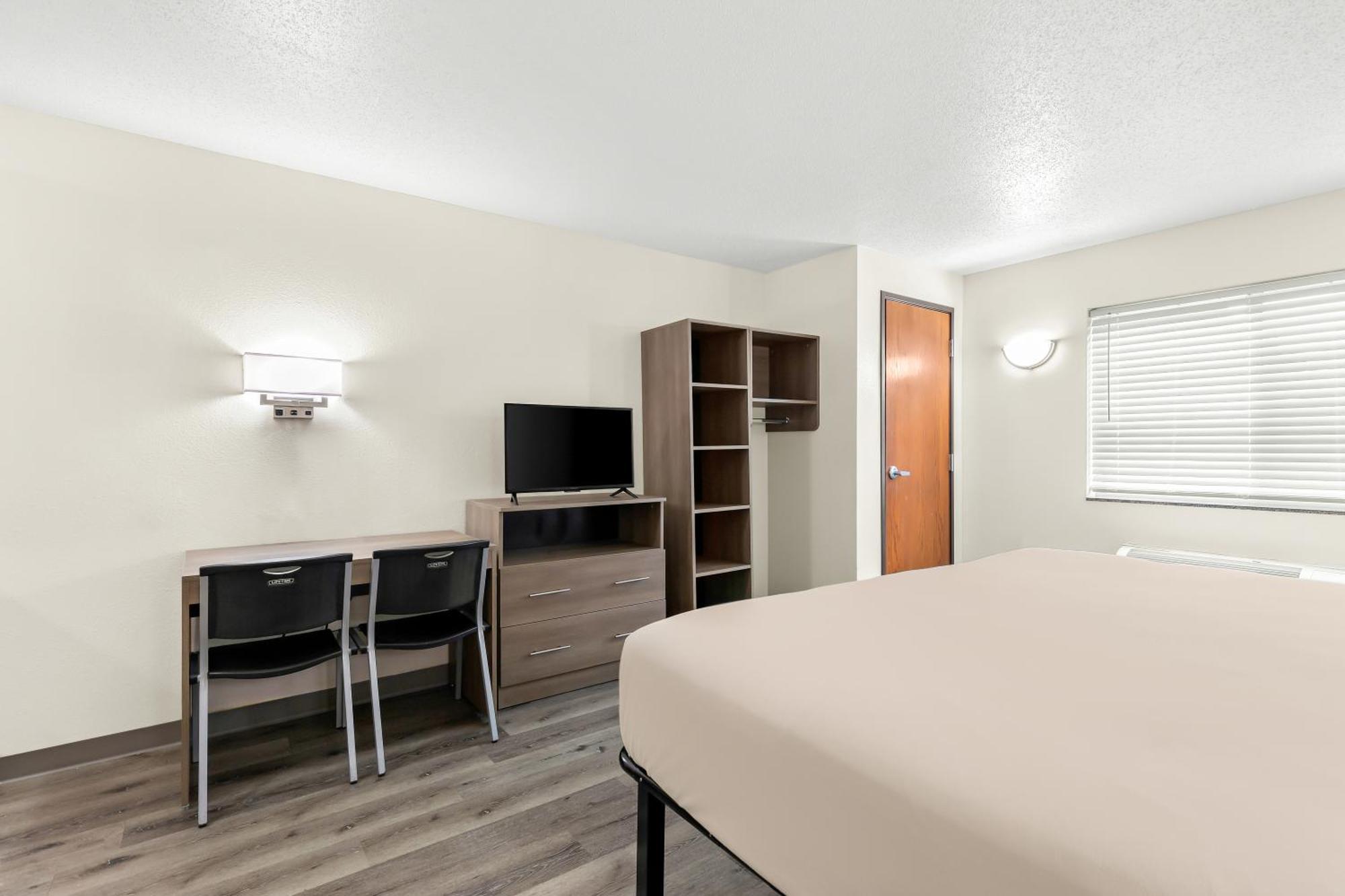 Welcome Suites-O'Fallon Bagian luar foto