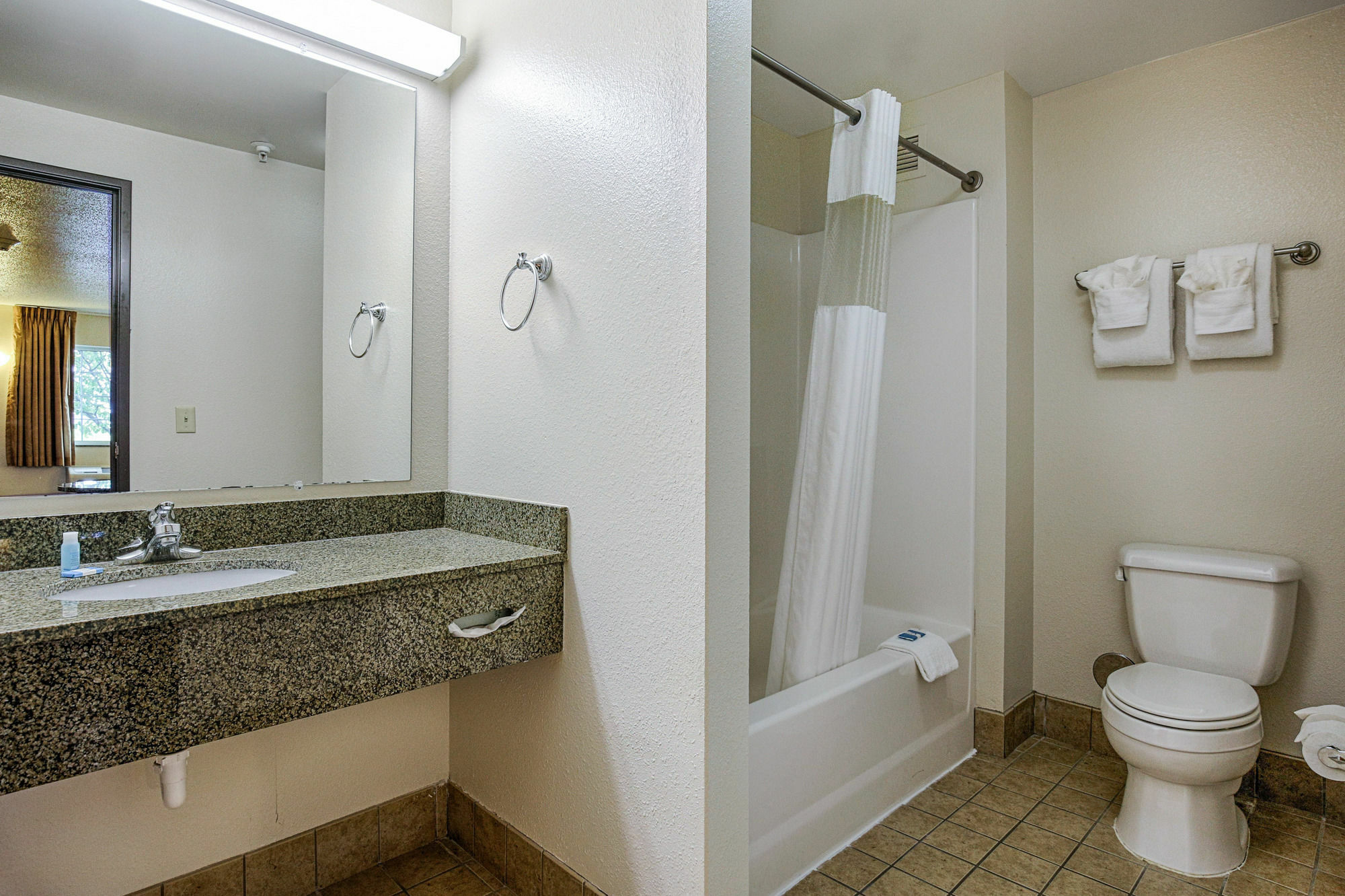 Welcome Suites-O'Fallon Bagian luar foto